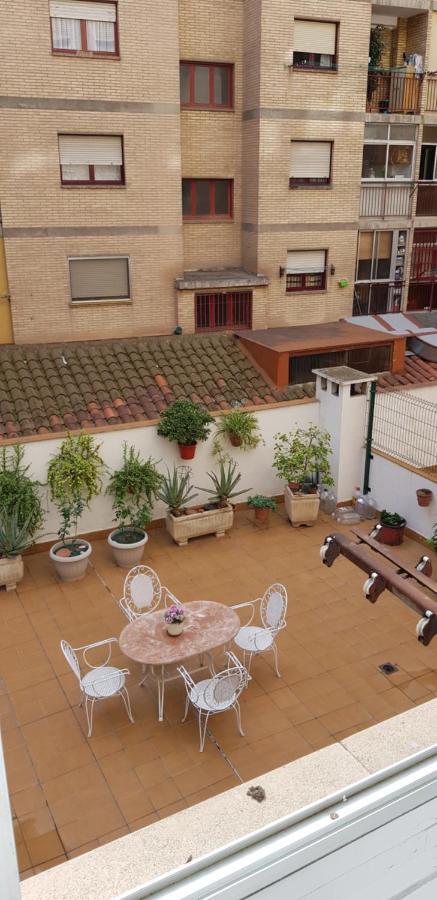 La Parada De Echegaray Zaragoza Exteriér fotografie